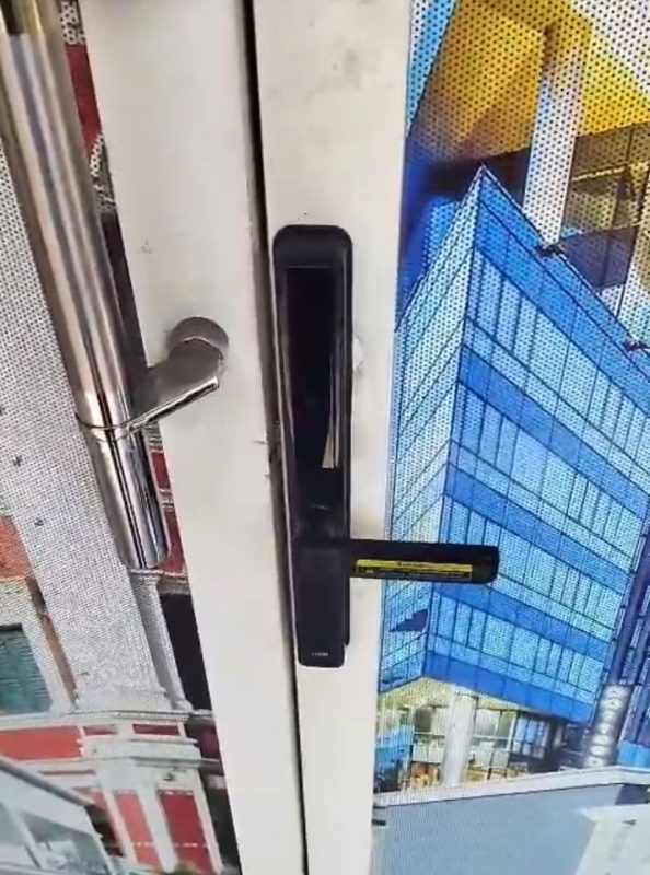 Jasa Pasang Door Lock